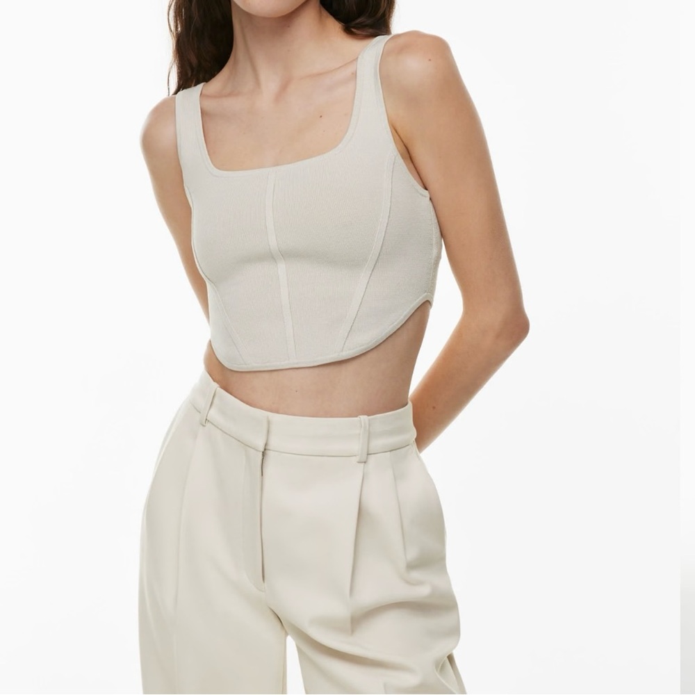 Babaton SCULPT KNIT BUSTIER TANK